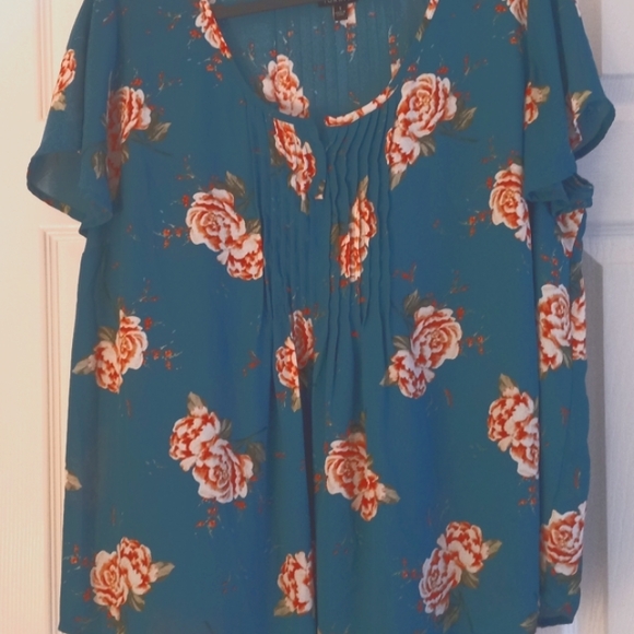 Torrid Blouses - Picture 1 of 4
